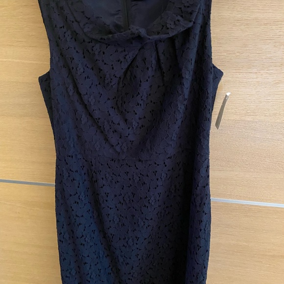 Beautiful Midnight Blue lace Tahari cocktail dress. NWT. - Picture 5 of 7